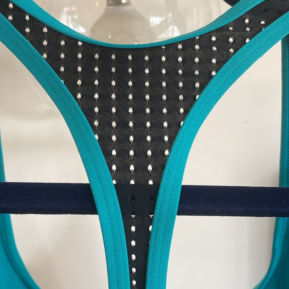 Nike Neon Leaf Racerback Top - Picture 5 of 7